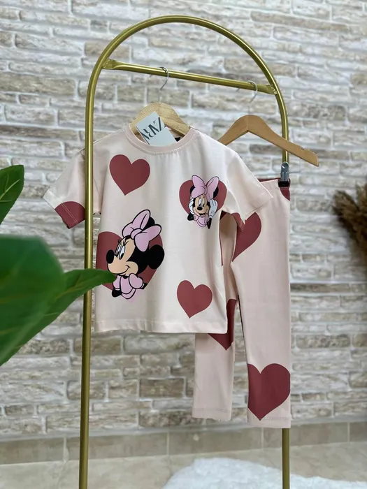 zara set ميني ماوس مع قلوب حب