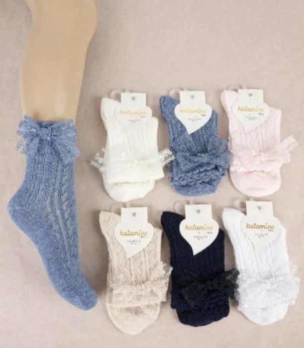 جرابات قصيره مناسبه للاحذيه الرسميه متوفره بعدك الوان مع اكسسوار