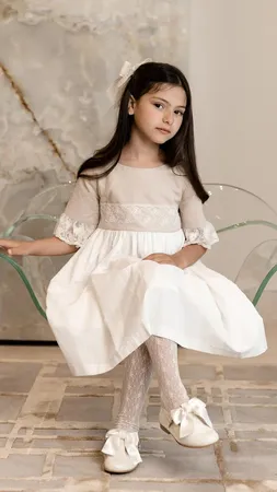 فستان بتصميم اسباني بيج MIBEBE