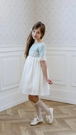 فستان بتصميم اسباني اخضر MIBEBE