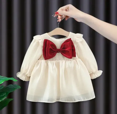 فستان مع ببيونة احمر