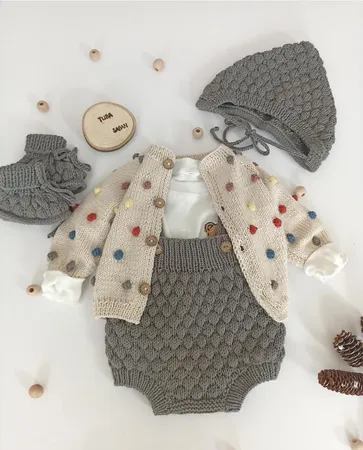 طقم نيو بورن 5 قطع صنع يدوي - سكني